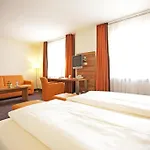 Otel Hirsch Leonberg