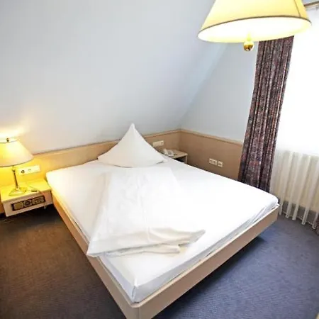 Hirsch Hotel