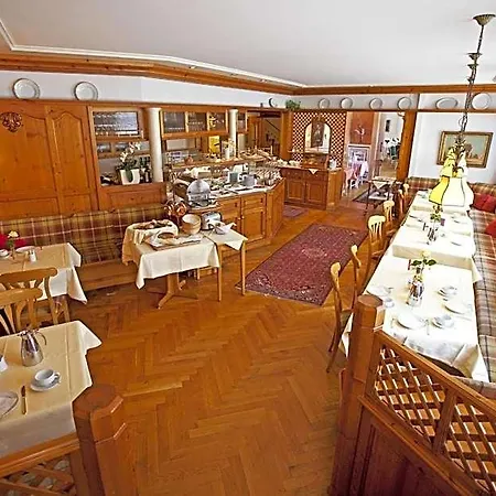 Otel Hirsch Leonberg